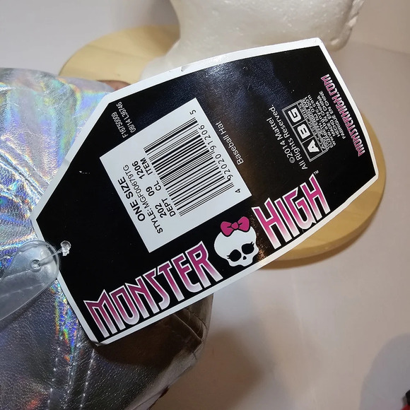 Monster high ladies shiny silver metalic adjustable hat new with tags - Picture 2 of 7